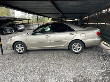 Toyota Camry 2006 года за 4 900 000 тг. в Караганда – фото 2
