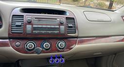 Toyota Camry 2006 годаүшін4 900 000 тг. в Караганда – фото 4