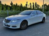 Mercedes-Benz S 500 2011 годаүшін14 000 000 тг. в Шымкент