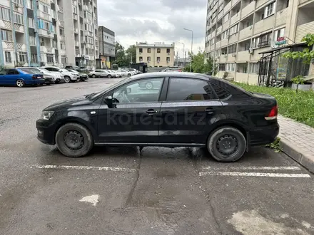 Volkswagen Polo 2015 года за 4 808 088 тг. в Алматы – фото 4