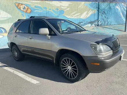 Lexus RX 300 2000 года за 5 000 000 тг. в Алматы – фото 9