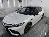 Toyota Camry 2023 года за 13 000 000 тг. в Атырау – фото 2