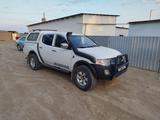 Mitsubishi L200 2007 года за 2 800 000 тг. в Шымкент – фото 2