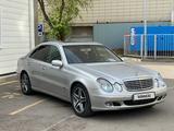 Mercedes-Benz E 320 2003 года за 5 400 000 тг. в Астана – фото 2