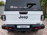 Jeep Gladiator 2022 года за 37 755 555 тг. в Атырау – фото 4