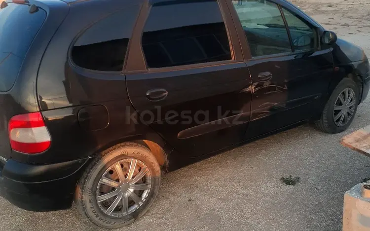 Renault Scenic 2002 годаfor1 400 000 тг. в Актау