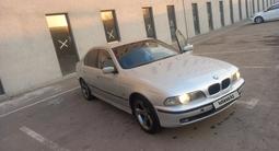 BMW 528 1997 года за 2 600 000 тг. в Алматы – фото 2