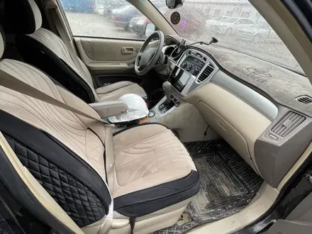 Toyota Highlander 2004 года за 7 000 000 тг. в Кызылорда – фото 4