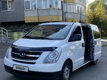 Hyundai H-1 2015 года за 12 500 000 тг. в Алматы – фото 3