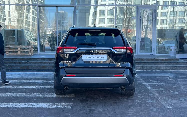 Toyota RAV4 Prestige — миниатюра 4