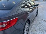 Hyundai Grandeur 2011 года за 5 500 000 тг. в Актобе – фото 2