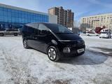 Hyundai Staria 2022 годаүшін18 200 000 тг. в Караганда