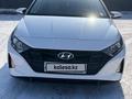 Hyundai i20 2023 года за 8 200 000 тг. в Семей – фото 8