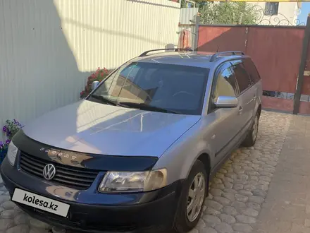 Volkswagen Passat 1999 года за 2 200 000 тг. в Уральск – фото 4