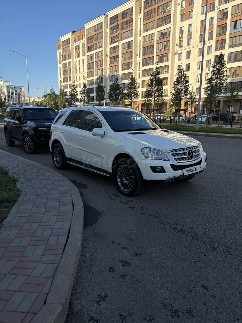 Mercedes-Benz M-Class, 2010
