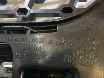 Решетка радиатора Mercedes CLS W218 рестайлинг Diamond AMG за 120 000 тг. в Алматы – фото 6