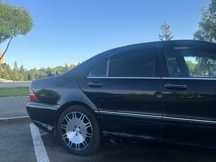 Mercedes-Benz S 500 2000 года за 3 000 000 тг. в Астана – фото 4