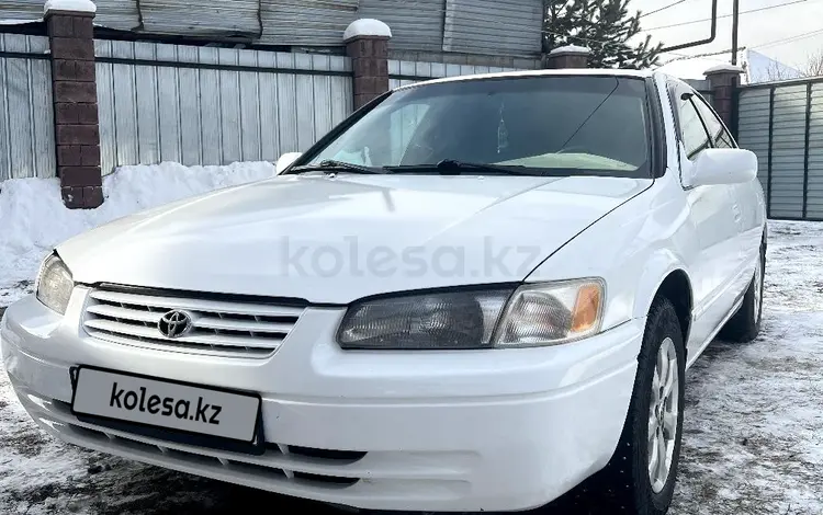 Toyota Camry 1999 года за 3 400 000 тг. в Алматы