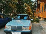 Mercedes-Benz E 260 1992 годаfor1 200 000 тг. в Усть-Каменогорск – фото 2