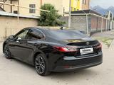 Toyota Camry 2025 года за 19 400 000 тг. в Алматы – фото 4
