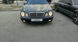 Mercedes-Benz CLK 230 1999 годаfor3 500 000 тг. в Алматы – фото 4