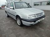 Volkswagen Vento 1995 года за 1 500 000 тг. в Кокшетау – фото 2