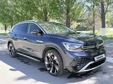 Volkswagen ID.6 2023 года за 14 200 000 тг. в Астана