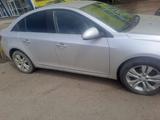 Chevrolet Cruze 2014 года за 3 500 000 тг. в Астана – фото 2