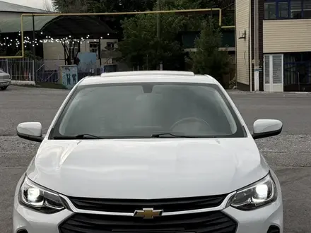 Chevrolet Onix 2023 года за 6 000 000 тг. в Шымкент – фото 3