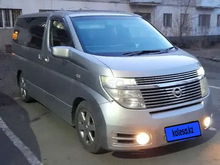 Nissan Elgrand 2004 года за 4 000 000 тг. в Павлодар