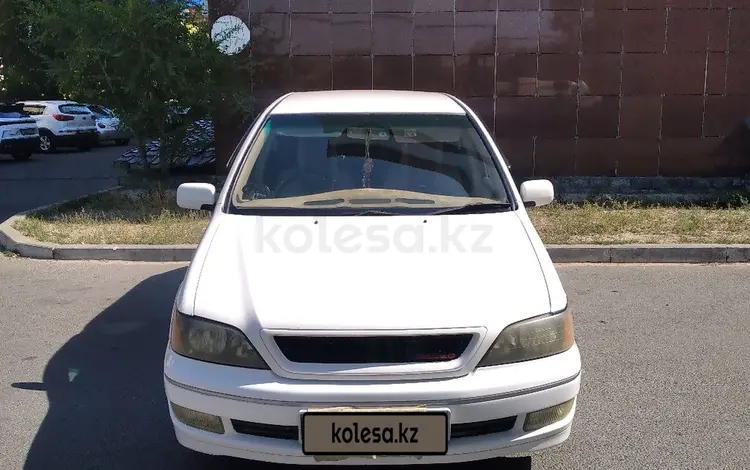 Toyota Vista 2000 года за 2 800 000 тг. в Алматы