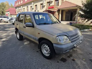 Chevrolet Niva, 2005