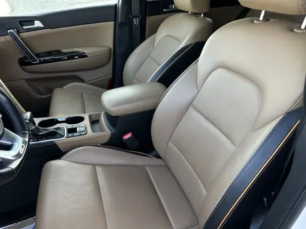 Kia Sportage 2022 года за 13 500 000 тг. в Атырау – фото 12