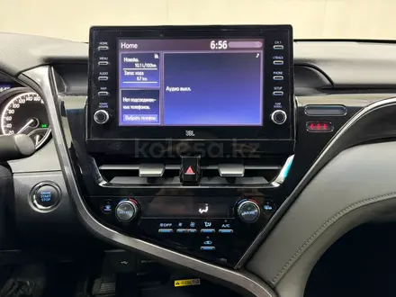 Toyota Camry Luxe 2023 года за 18 300 000 тг. в Алматы – фото 15