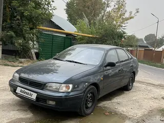 Toyota Carina E