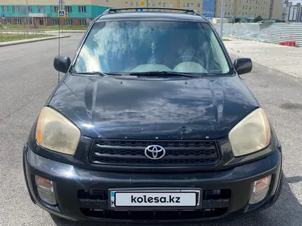 Toyota RAV4 2001 года за 4 200 000 тг. в Астана