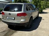 Volkswagen Touareg 2006 года за 5 200 000 тг. в Алматы – фото 5