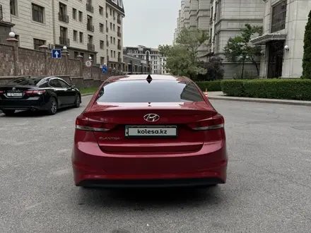 Hyundai Elantra 2017 года за 6 700 000 тг. в Алматы – фото 3