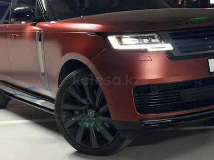 Land Rover Range Rover Autobiography 2023 года за 76 200 000 тг. в Алматы – фото 10