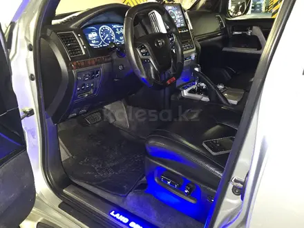 Toyota Land Cruiser 2007 года за 19 500 000 тг. в Алматы – фото 4