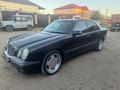 Mercedes-Benz E 320 2000 годаfor4 300 000 тг. в Жезказган