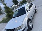 Volkswagen Passat 1998 годаүшін2 300 000 тг. в Алматы – фото 4