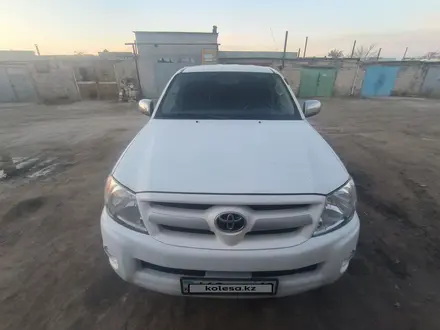 Toyota Hilux 2011 года за 5 300 000 тг. в Актау