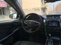 Toyota Camry 2017 года за 9 600 000 тг. в Алматы – фото 13