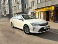 Toyota Camry 2017 годаfor9 700 000 тг. в Алматы