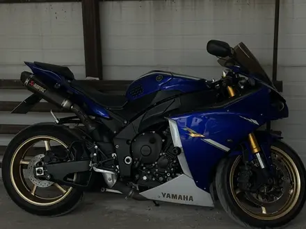 Yamaha  YZF-R1 2012 года за 5 900 000 тг. в Алматы