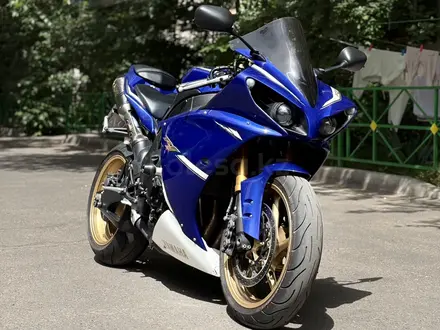 Yamaha  YZF-R1 2012 года за 5 900 000 тг. в Алматы – фото 2