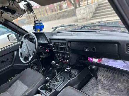 ВАЗ (Lada) Lada 2121 2018 года за 4 200 000 тг. в Атырау – фото 6