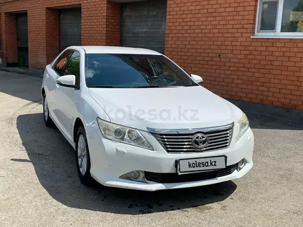 Toyota Camry 2013 года за 10 000 000 тг. в Актобе