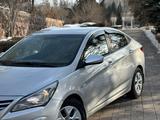 Hyundai Accent 2015 года за 5 650 000 тг. в Алматы – фото 2